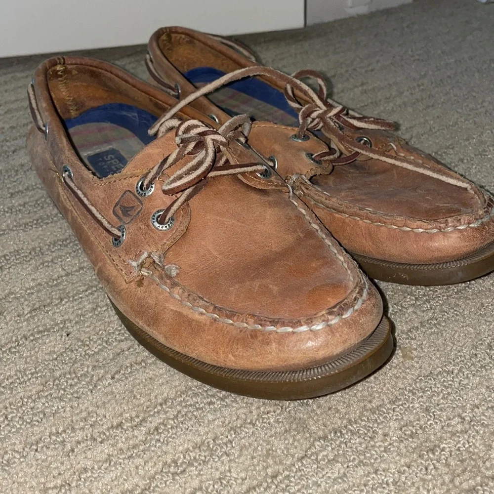 Sperry’s - Picture 1 of 5